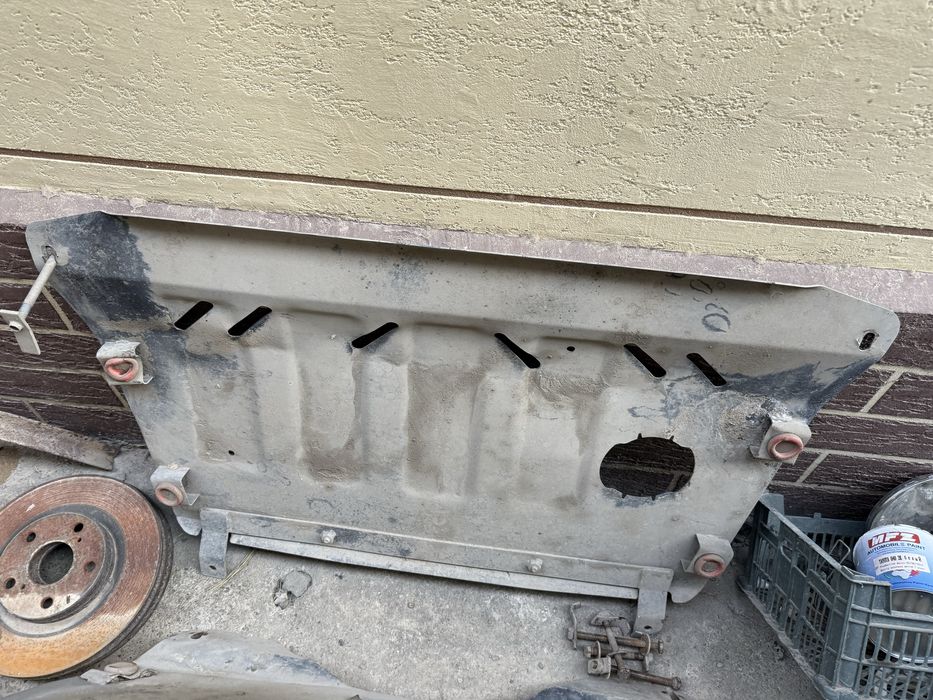 Защита картера (двигателя)