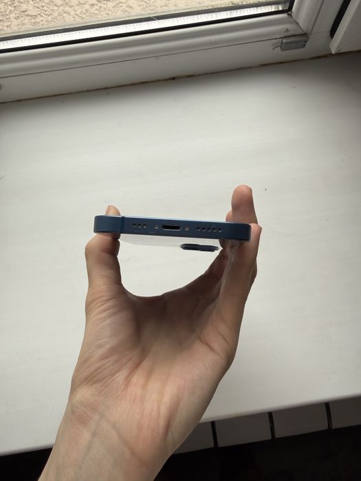 Iphone 13 256 гб срочно сотилади