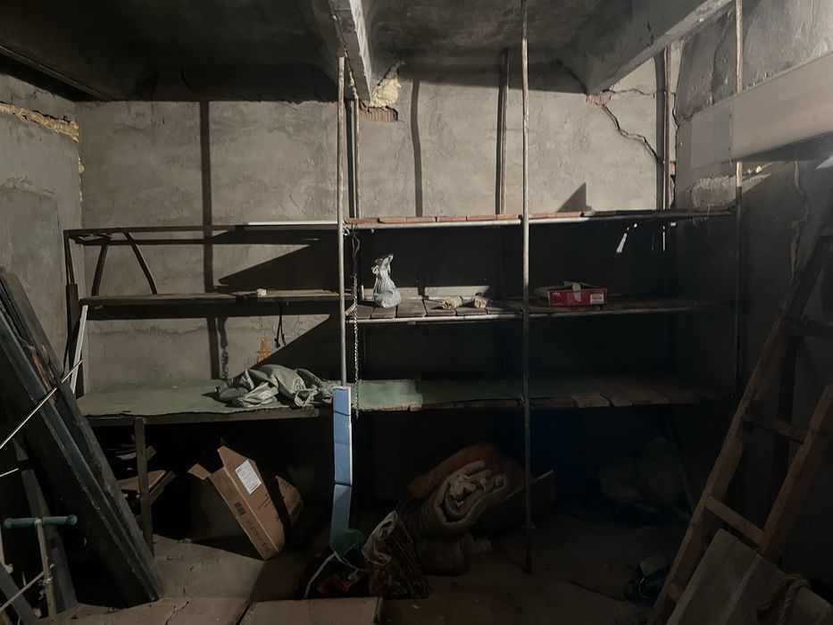 Продам Гараж на Ветеранах.