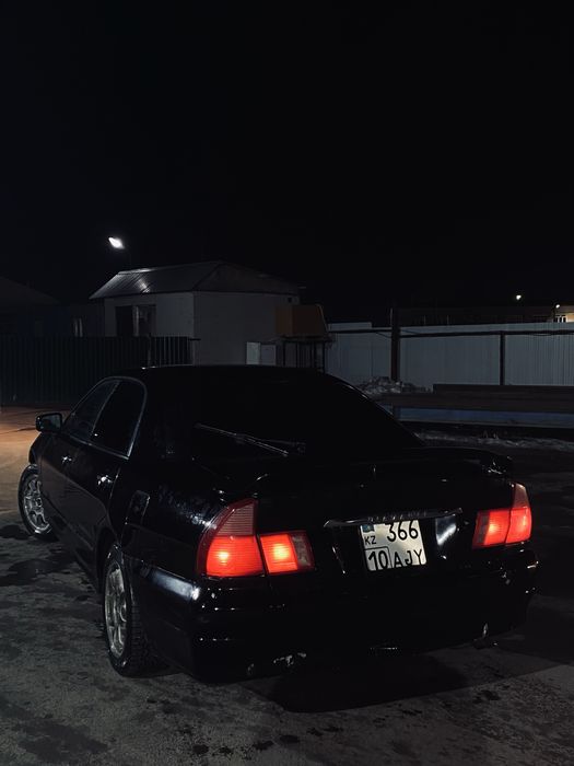 Продам Mitsubishi Diamante