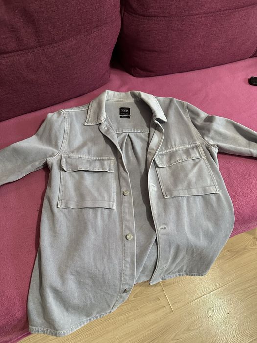 Джинсовка бренда ZARA
