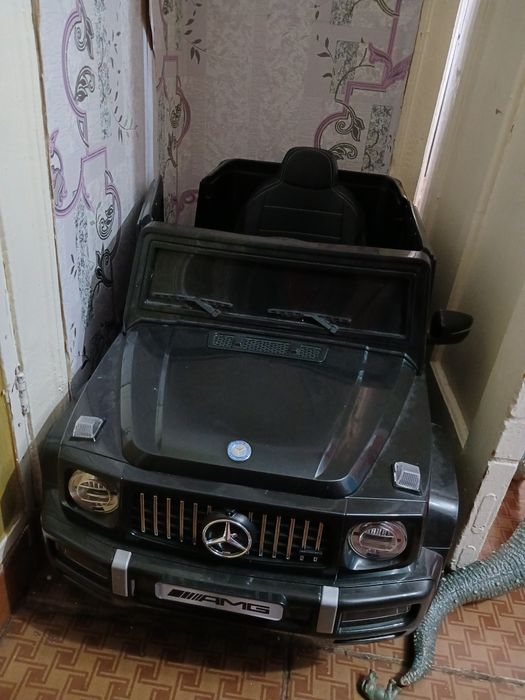 Продам детскую машинку