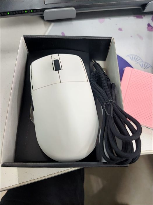 Игровая мышь Vgn vxe r1