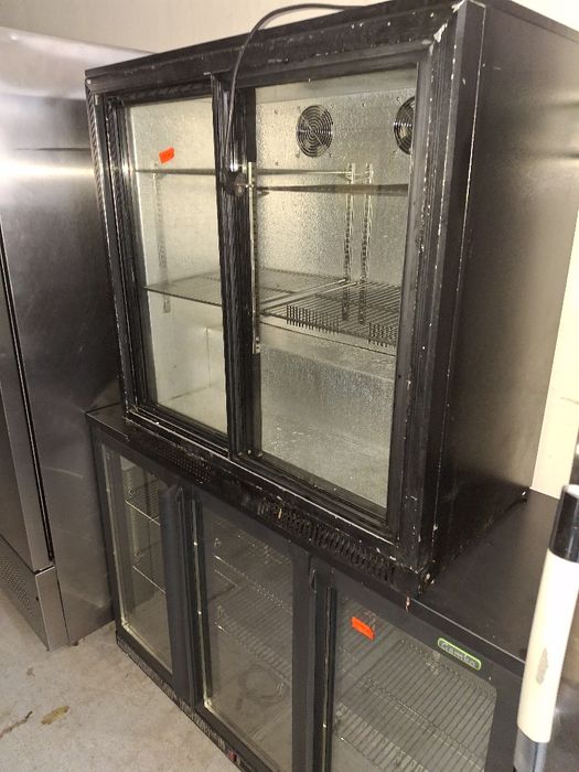 Хладилна витрина подплотова