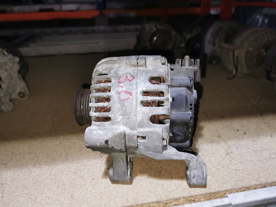 Alternator 150A 3.0 diesel bmw seria 5 seria 3 e90 e91 e92 e60 e61