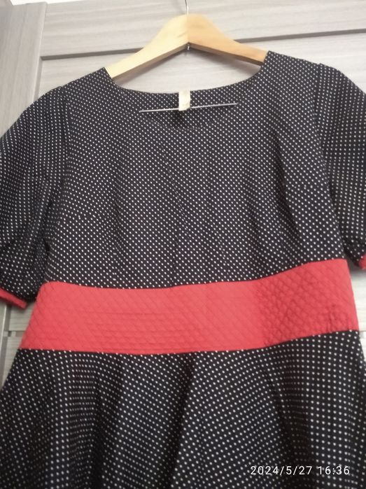 Продам платье раз.44-46 и юбка разм. 44-46