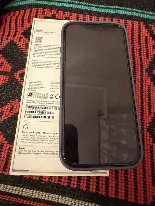 Айфон 17 еас 256гб