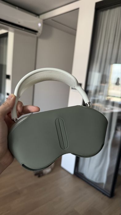 Airpods max green