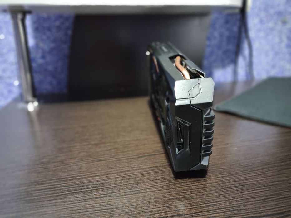 Gigabyte gtx 1050 ti windforce - не даёт картинку