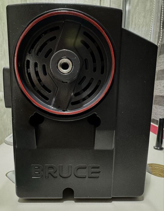 Bruce Q5 — промышленная  швейная машина