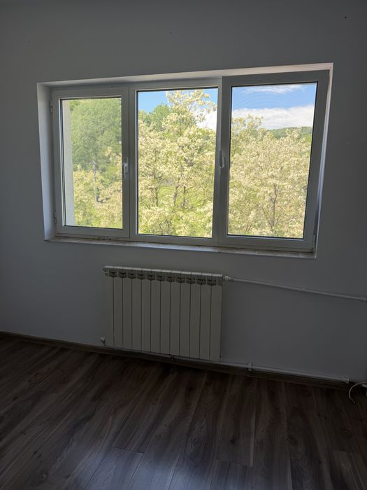 Garsoniera proaspat renovata