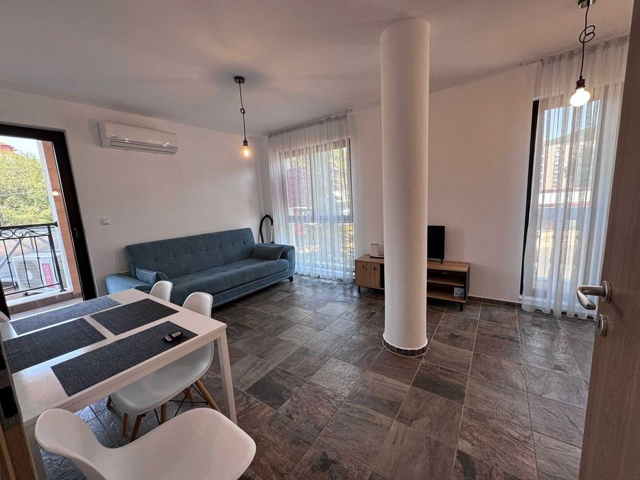 Продава се Двустаен апартамент в к.к. Елените - 61 кв.м за 1196 €/кв.м - Снимка #2