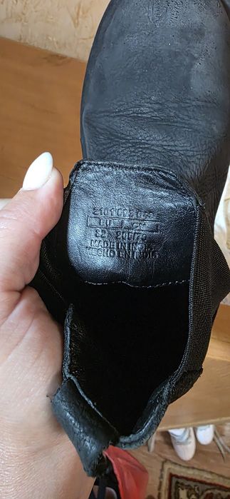 Продам полусапожки 32р бу
