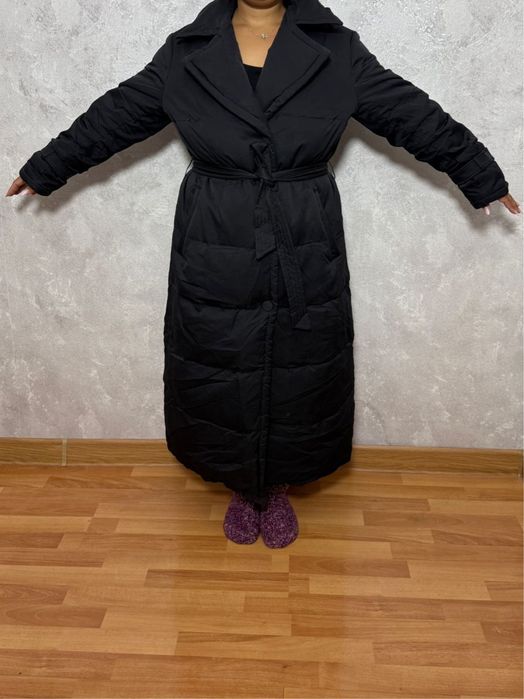 Продам зимнее стеганое пальто(плащ)
