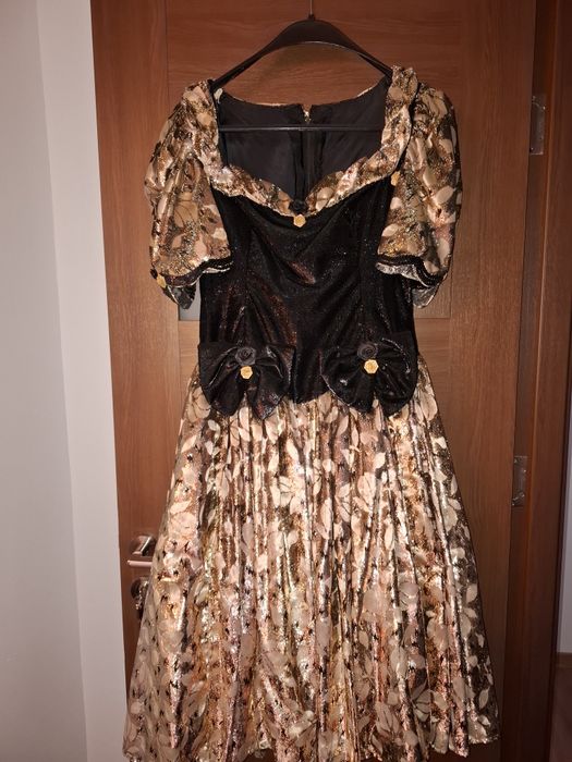 Rochie eleganta de nașa