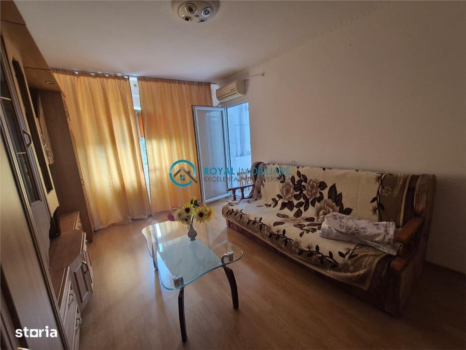 Royal Imobiliare - Vanzare apartament zona Ienachita Vacarescu