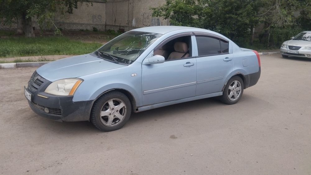 Продам автомобиль Черри фора