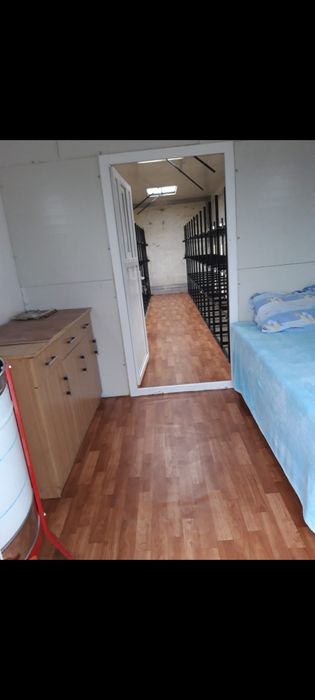 Camion Apicol Mercedes Atego cu albine