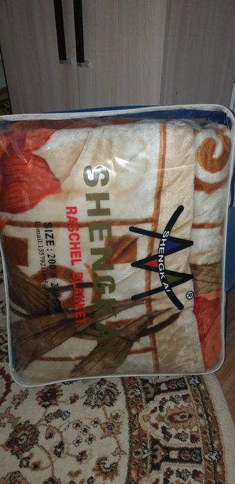 Плед двухспальный новый