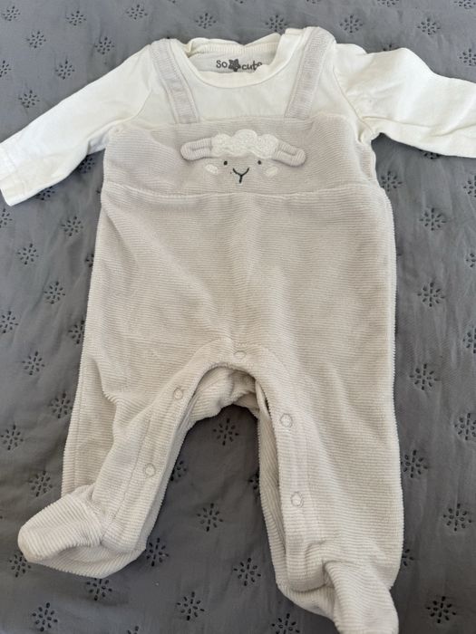 Бебешки бодита и ромпъри