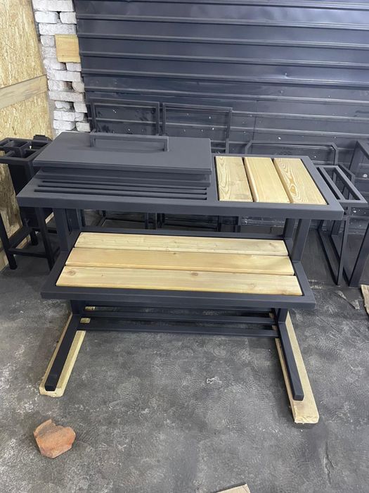 Печь , мангал , мангальный коплеск, столы и тд.