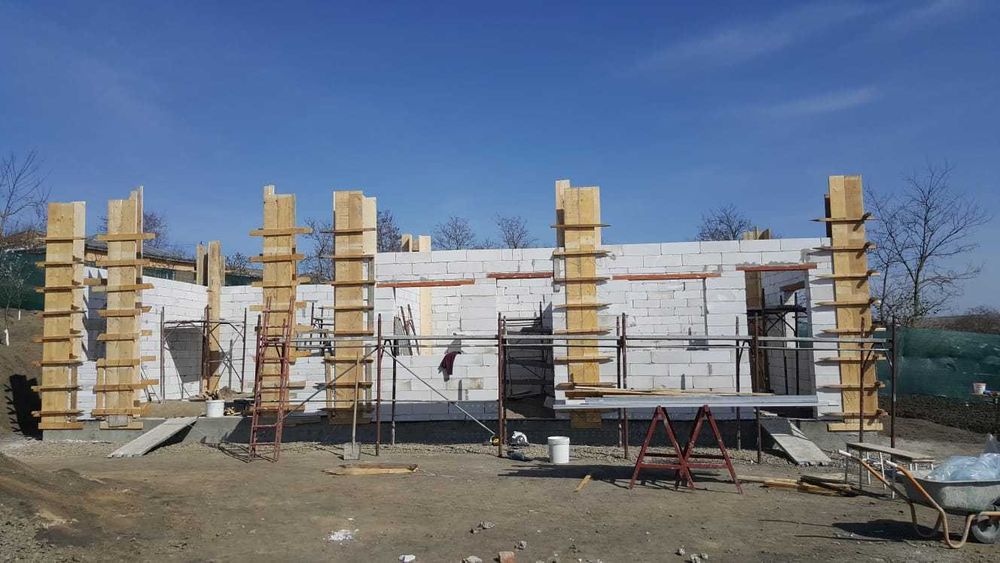 Amenajari interioare si exterioare