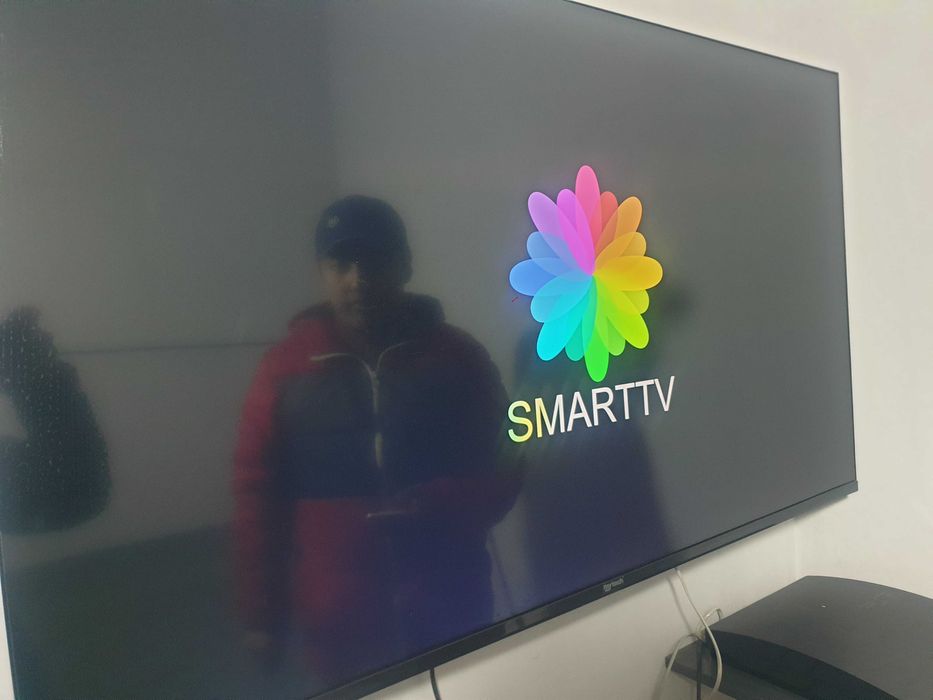 Sotiladi Televizor va Ps3 4 komplekt  2ta 50 li Mytech televizor