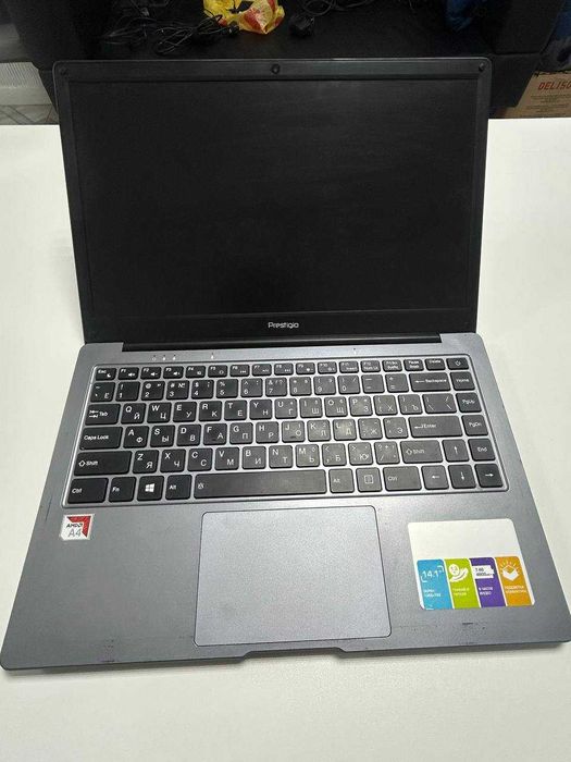 ноутбук Prestigio
