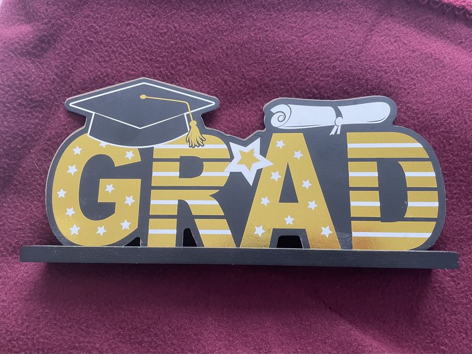 Тебелка за абсулвентска