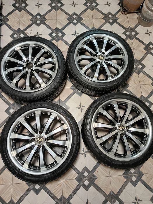 Продам диски комплект 250000тг