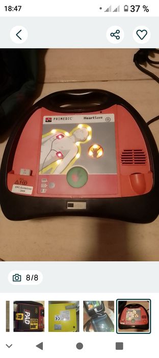 Vând defibrilator