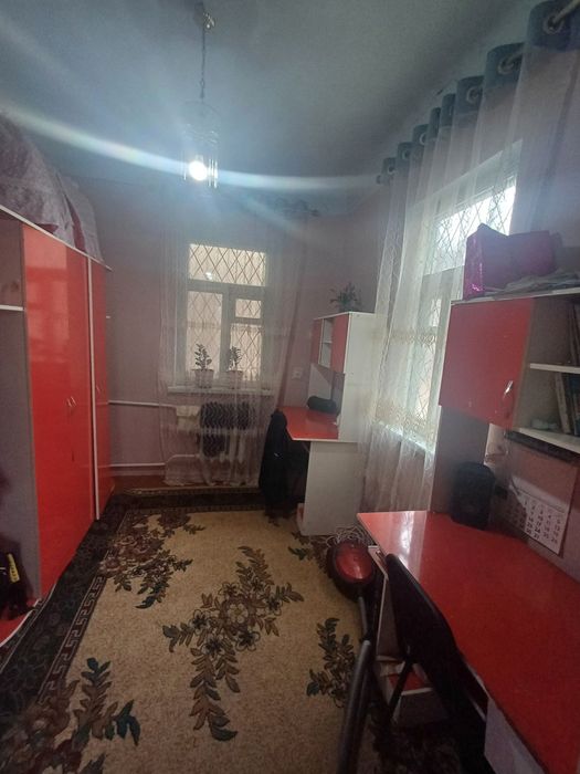 Uy sotiladi Internat