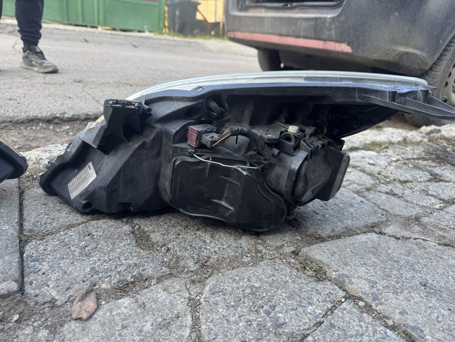 Фарове opel zafira