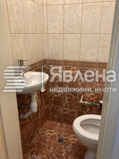 Дава се под наем Тристаен апартамент в Варна, Окръжна болница - 85 кв.м за 715 € - Снимка #7