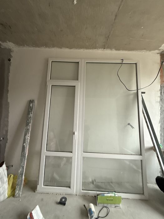 Прегородка с дверю/ Балконный блок