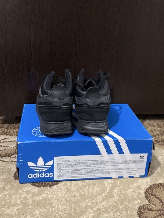 Обувь детская 35-36 размер модель Reebok