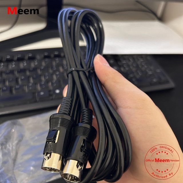 Roland Gk simlar bor