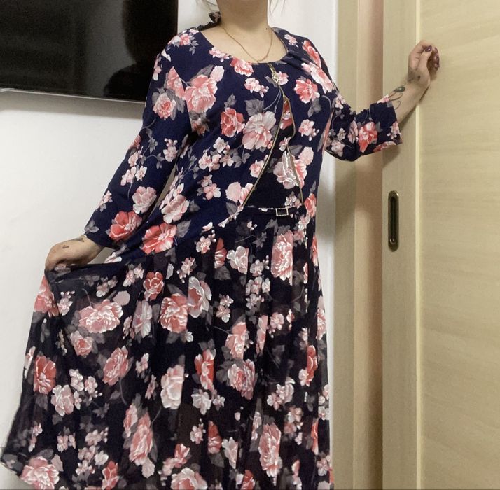 Женские платья, туника и пиджак