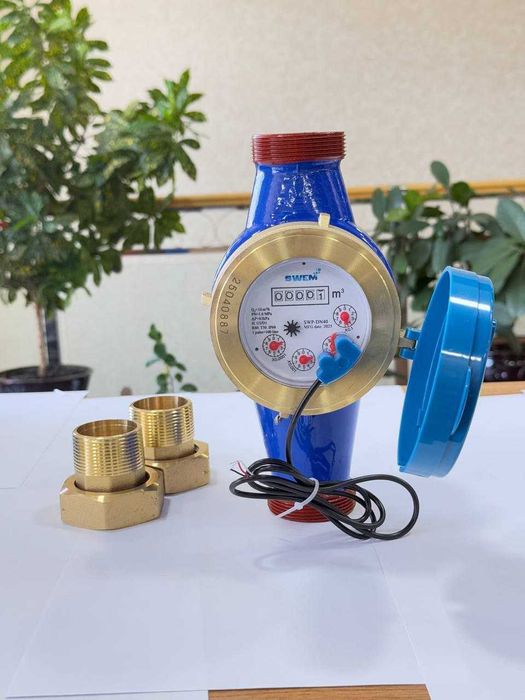 Счётчик воды с импульсным выходом 25мм SWEM , UZMETER