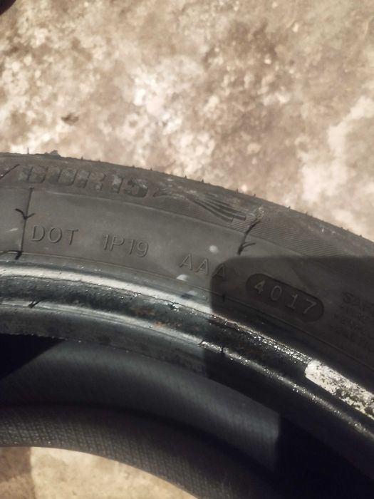 Зимни гуми 2 х 2 вида 185/60 R15