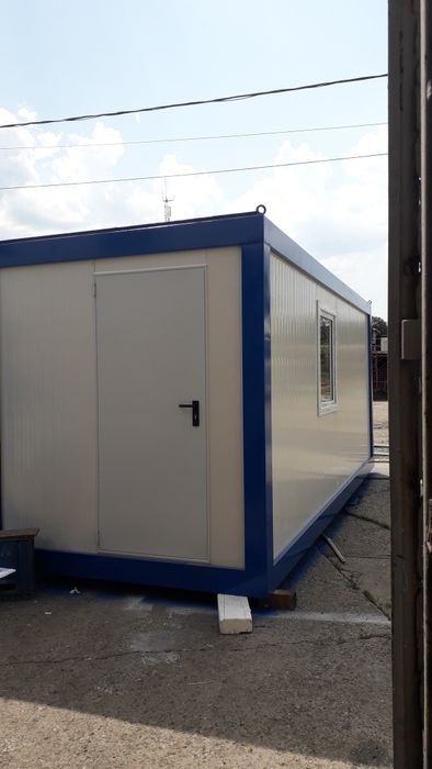 case pe structura metalica