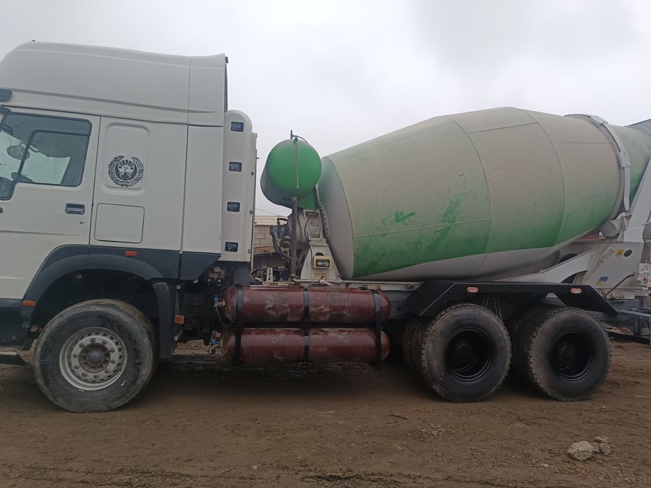 Миксер 10 куб  янги