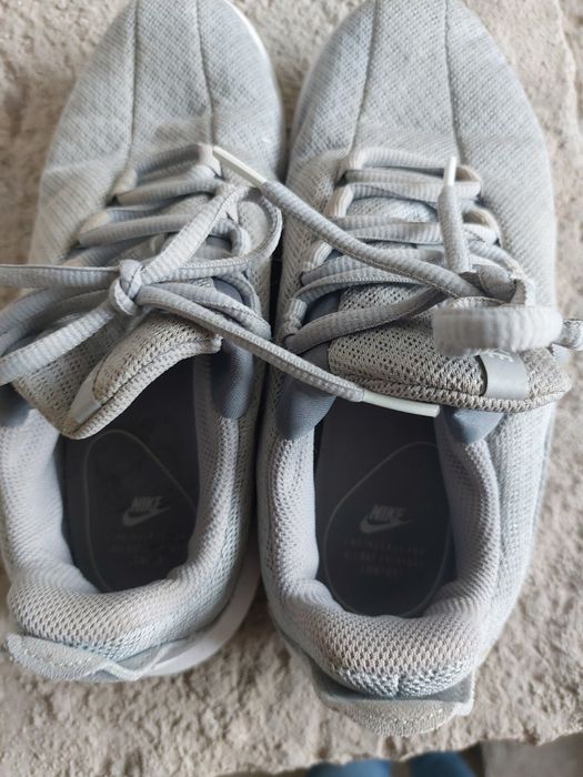 Оригинални маратонки найк nike