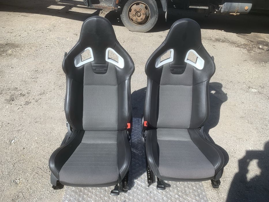 Recaro Седалки Golf 5 R32 / Gti