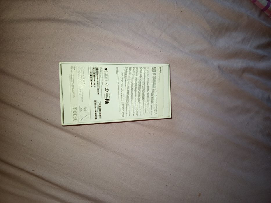 Vand Cutie Iphone 16 din Olanda