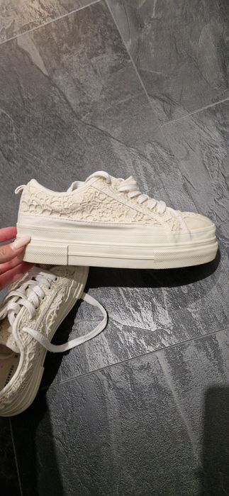 Кецове от дантела 35 номер