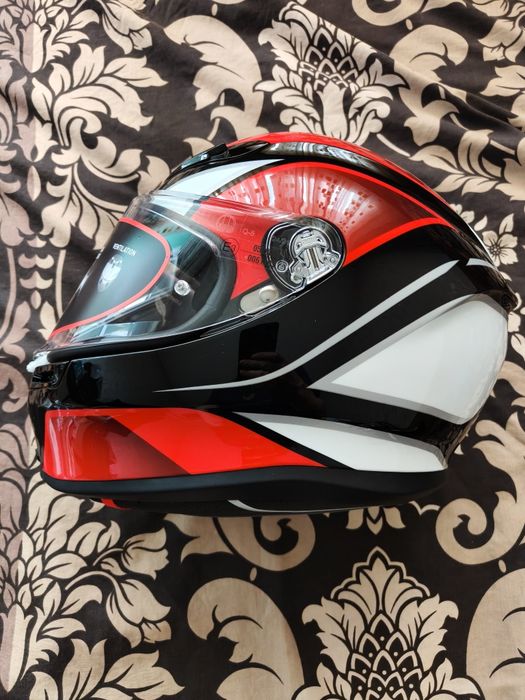Каска за мотор AGV K6