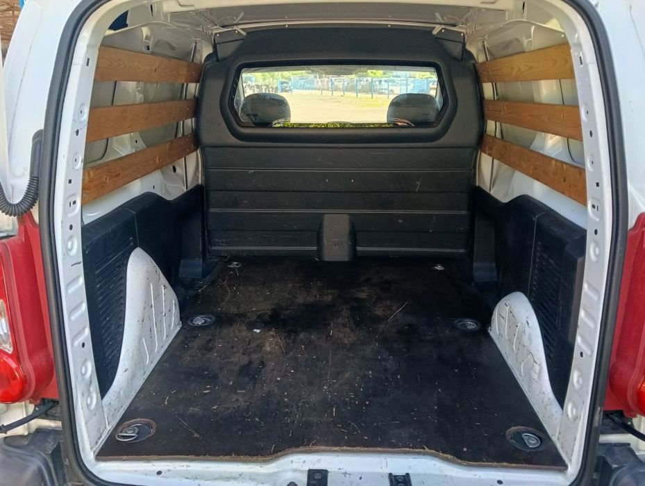 Citroën Berlingo 1.6 HDi 75кс. /2010г./ товарен / теглич