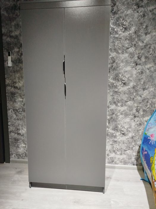 Шкаф в прихожей и не только