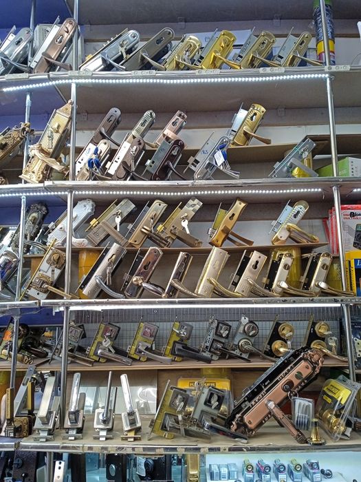 Плотник мебельщик